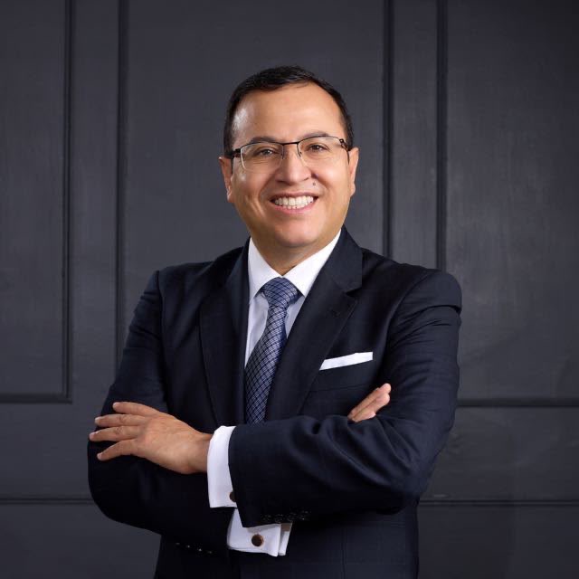 Dr. Gustavo Morales Montor